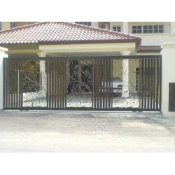 Sliding Gate
